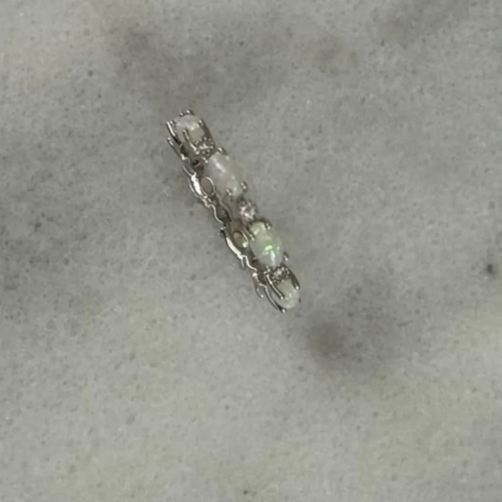 Silver Opal Crystal Pave Princess Ring
Brand New
Size 6 - Picture 4 of 4